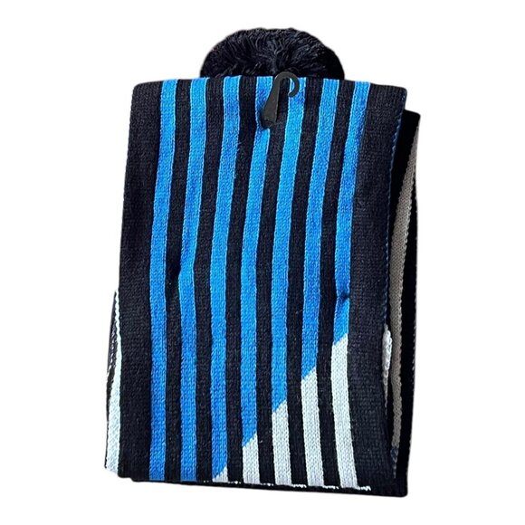 NFL Team Apparel Detroit Lions Knit Beanie Hat Pom & Scarf Set NWT - Picture 2 of 4